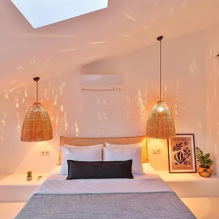 Seven Flats Apartment *